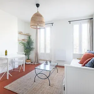  Appartement T2 * Place Du 4 Septembre